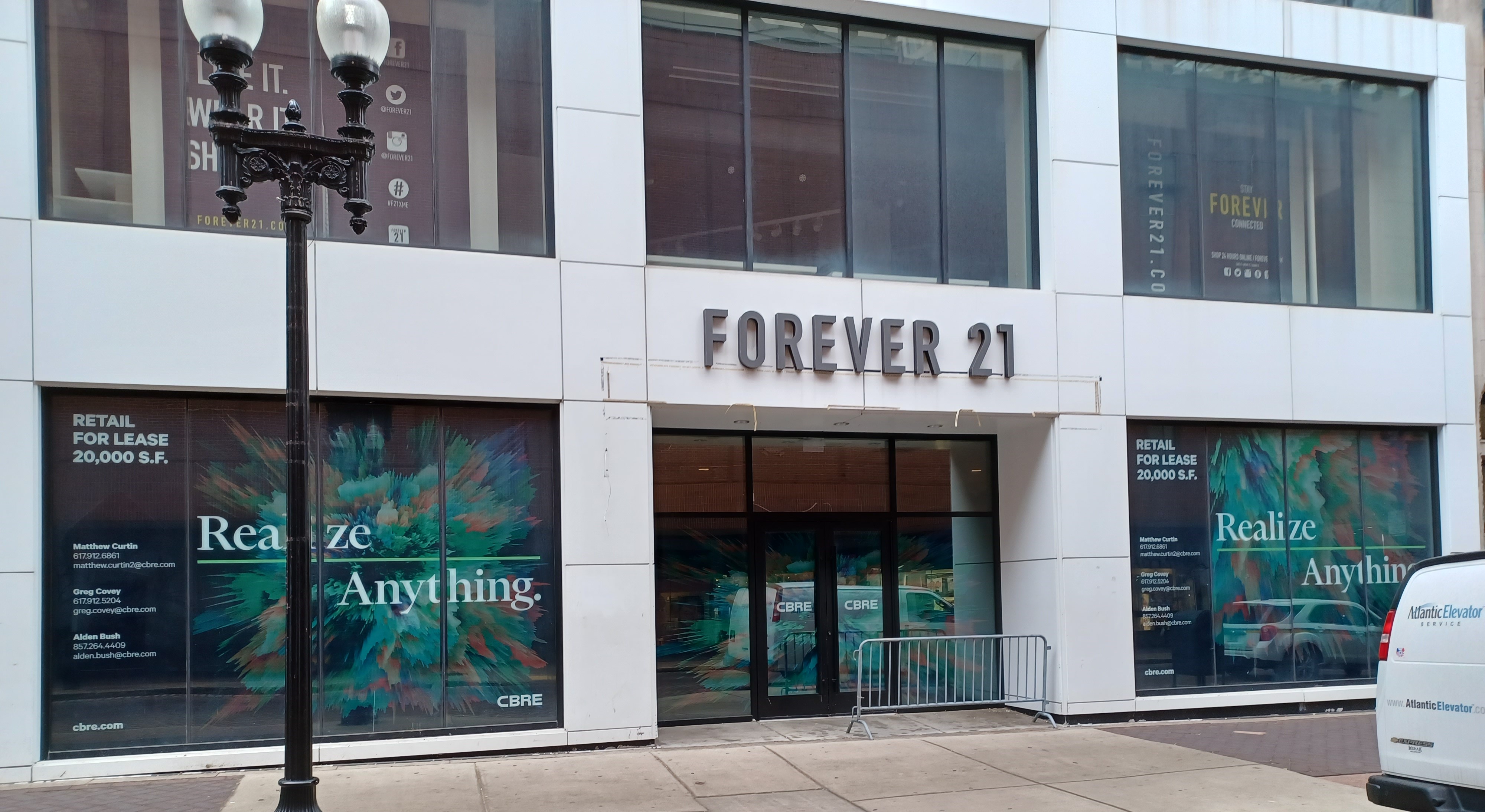 closed store