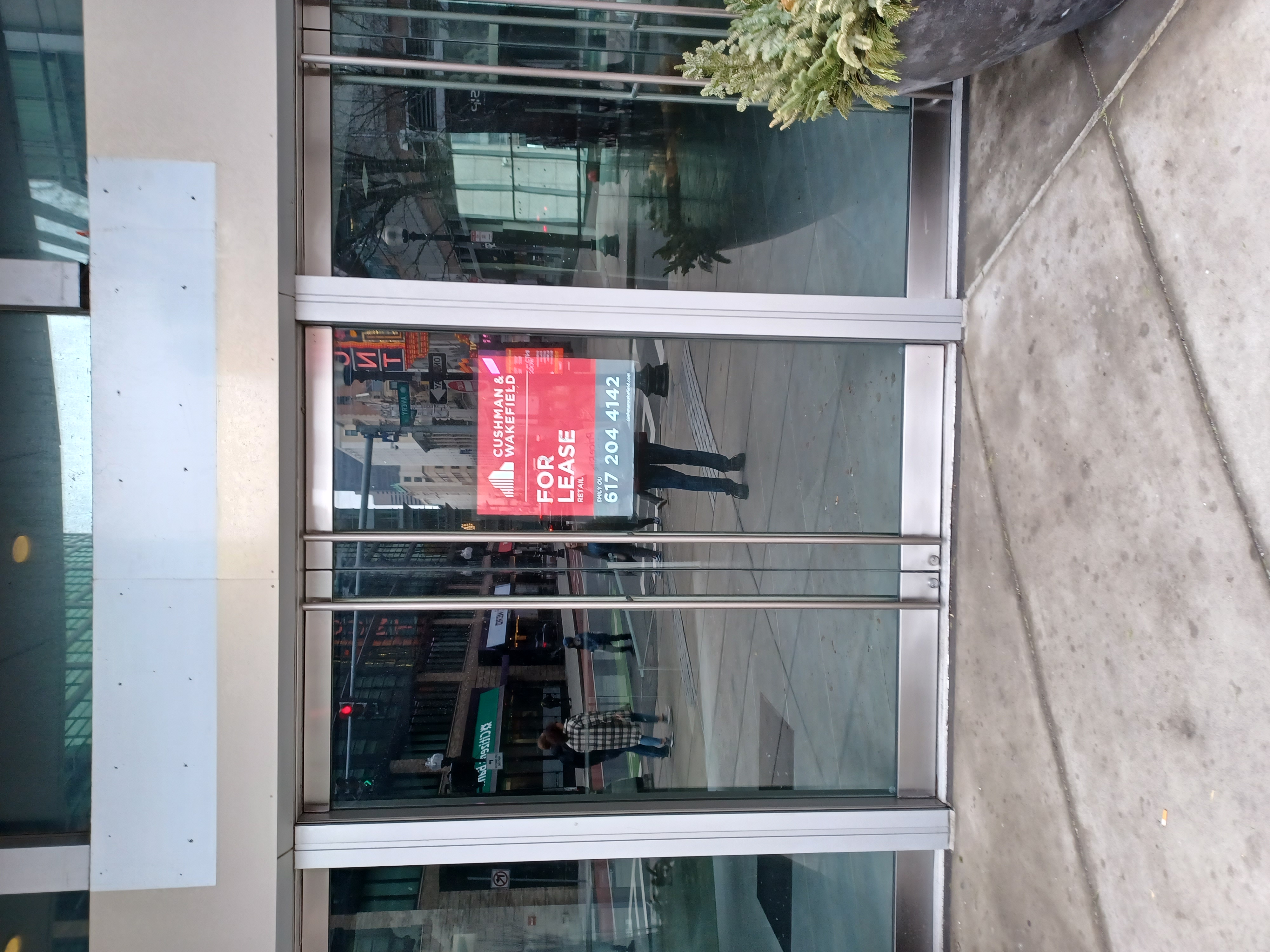 closed store